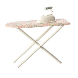 table à repasser maileg avec fer modele 2018