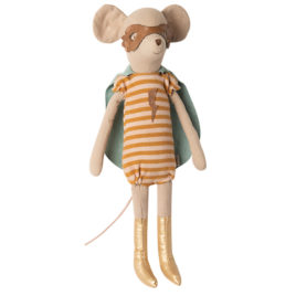 SOURIS Maileg Super Héros Girl Medium – 31 cm