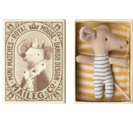 bébé souris maileg avec boîte