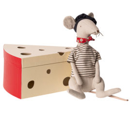 RAT maileg gris clair avec boîte à fromage rat in cheese box