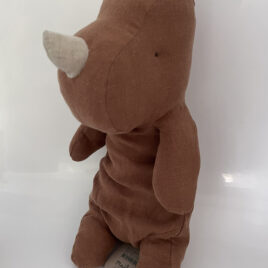 RHINO Maileg Medium Chocolat – S. Friends 34 cm